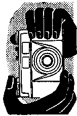 Retinette - Holding the camera